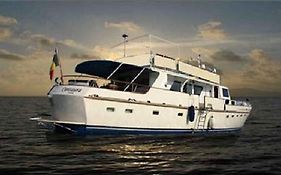 Centaura Yacht Classique